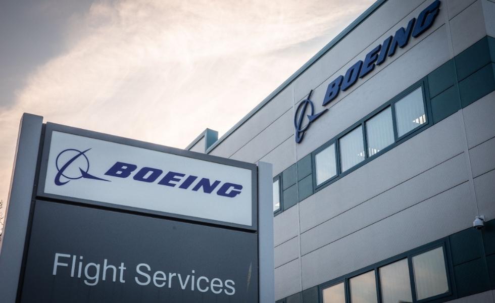 Boeing prevé necesidad mundial de casi 2,4 MM nuevos pilotos comerciales, técnicos y tripulantes de cabina