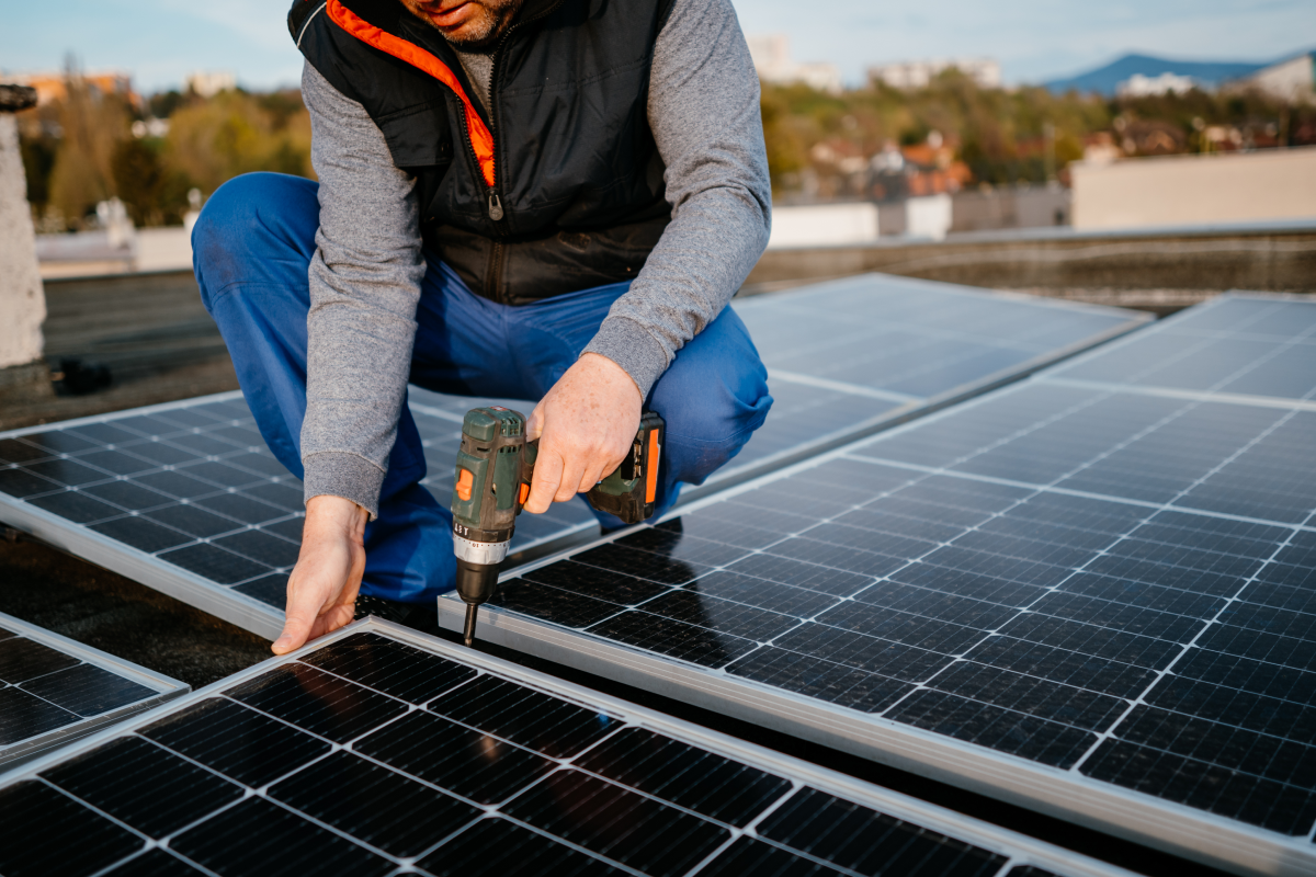 Paneles solares, una opción para reducir el impacto medioambiental